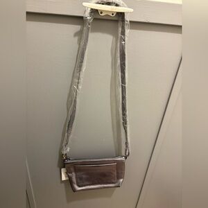 Hobo Tripp Medium Crossbody